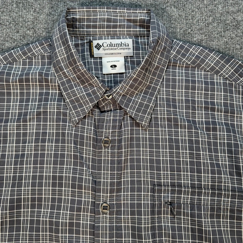 Columbia Titanium Mens Large Grey Plaid Short Sleeve Hiking Shirt TM7126 #4201